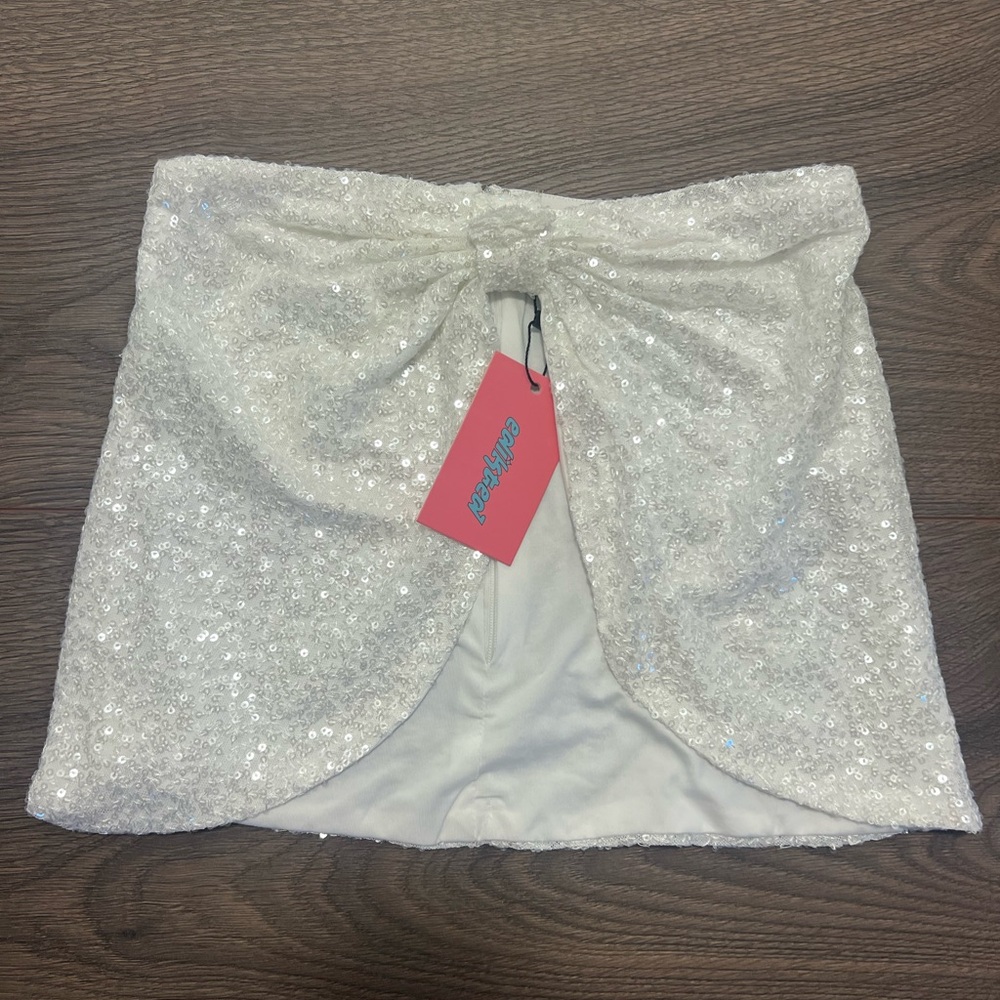 Edikted Siren Sequin Split Front Top - Picture 2 of 4